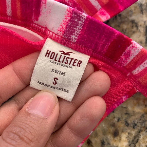 Hollister triangle pink bikini swimsuit top Small - Picture 3 of 5